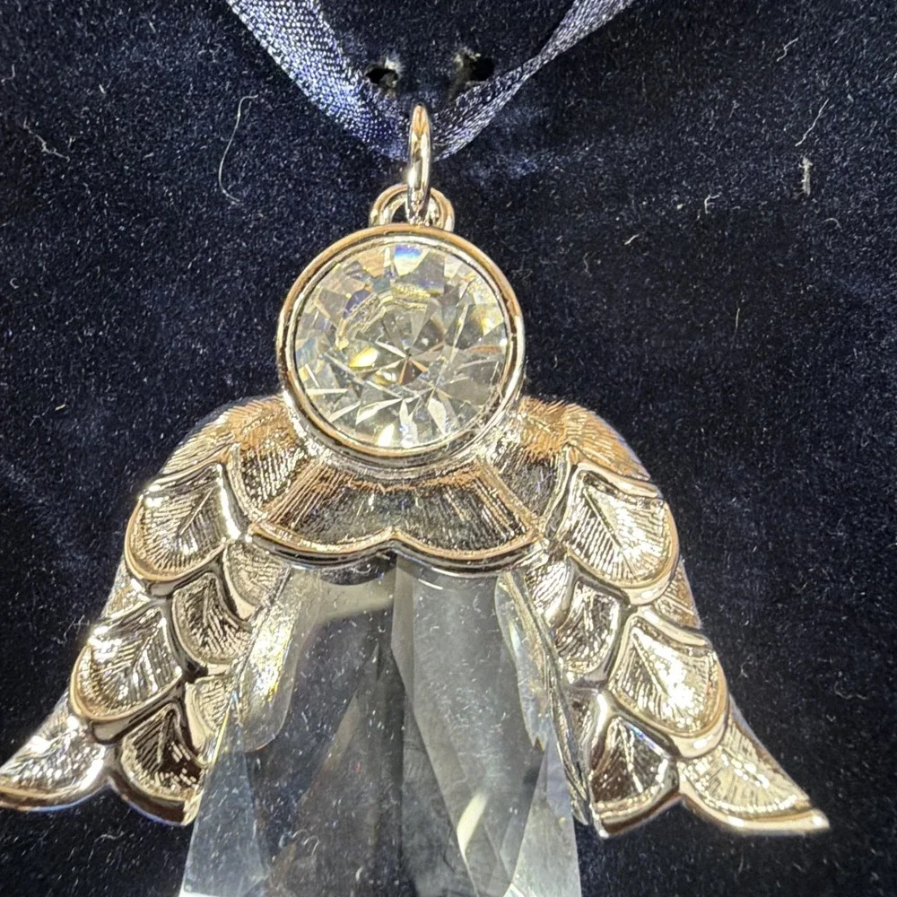 Swarovski Crystal Teardrop Angel Christmas Ornament 1299914 Vintage 2004 Retired